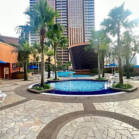 Peak Suites At Times Square Куала Лумпур Екстериор снимка
