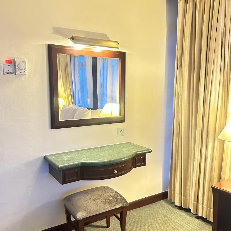 Peak Suites At Times Square Куала Лумпур Екстериор снимка